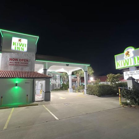 Kiwi Inn Willowbrook Hwy249 Houston Buitenkant foto